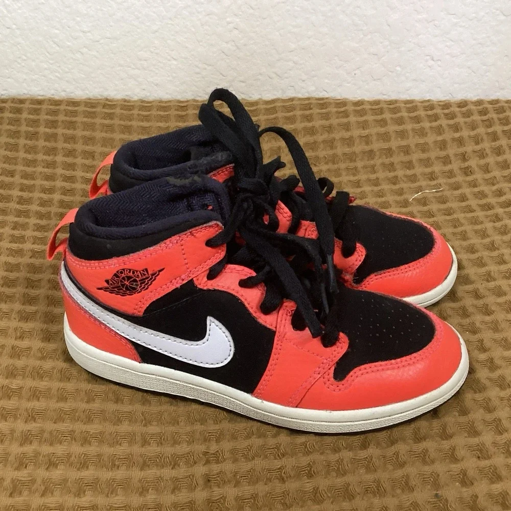 Nike Jordan 1 Mid PS Kids Shoes Size 13C Infrared Red Orange Black 640734-061